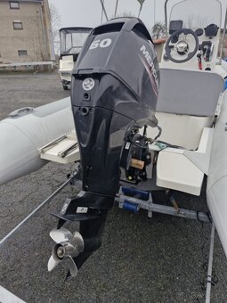 motorový člun ADVENTURE V-500 - 6