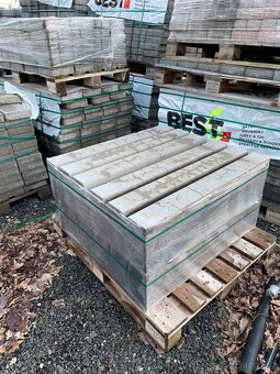 Stavební  materiál, dlažba, skruže, obrubníky - 6