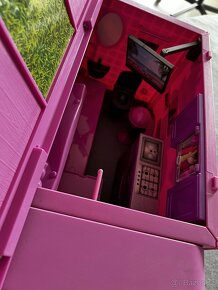 Barbie karavan - 6