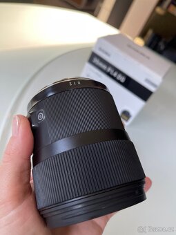 Sigma Art 35mm f1,4 top stav - 6