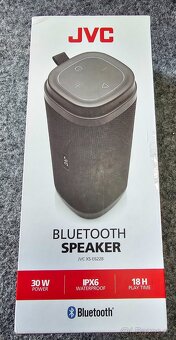 Přenosný bezdrátový reproduktor JVC XS-E622B černý - 6