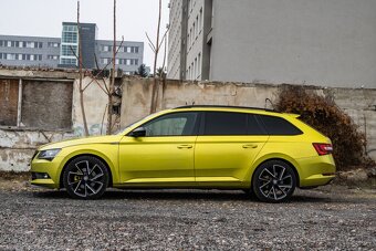 Škoda superb 3 sportline dragonskin - 6