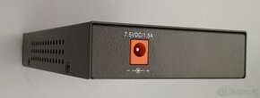 4ks DMC-300SC 10/100to100BaseFX s adaptéry - 6