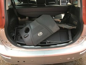 Mazda 5 Nahradni dily 1.8i - 6