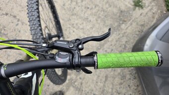 Celoodpružené horské kolo SCOTT SPARK 950 - 6