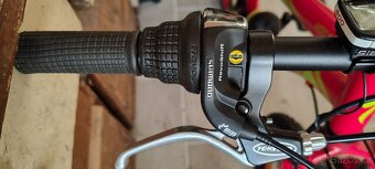 Horské kolo Specialized Hotrock 24 - 6