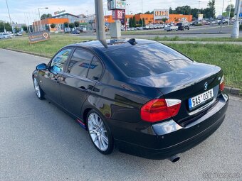 Bmw 320i - 6