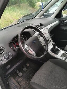 Prodám auto Ford Galaxy, sedmimístní - 6