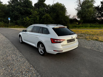 Škoda superb 3 2.0tdi 110kw dsg - 6