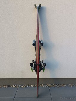 Elan PRO SX – carving, který drží stopu jak koleje 💪 - 6