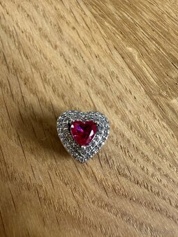 Červené srdce s kamínky na Pandora náramek - 6