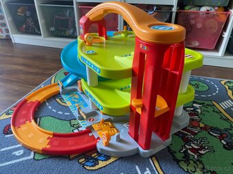 Smoby garáž a autodráha - 6
