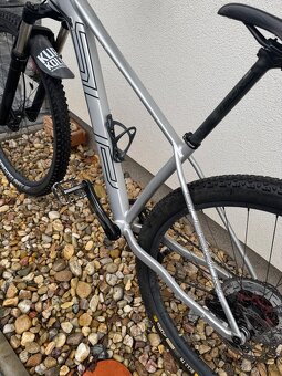 Superior Modo XP 919, vel. S - 6