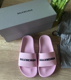 Nové pantofle Balenciaga - 6