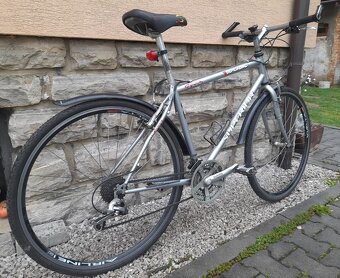 TREKINGOVÉ KOLO (28") SUPERIOR BLACKBIRD - 6