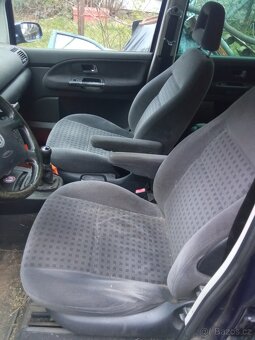 VW Sharan nárazník, světla, kapota, sedačky - 6