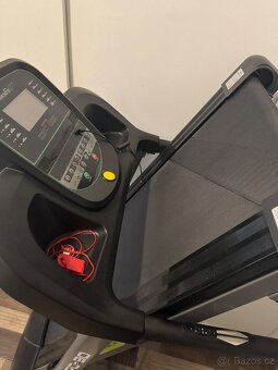 Běžecký pás housefit tempo30 - 6