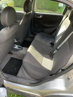 Opel corsa C 2006 - 6