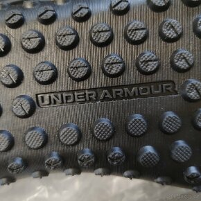Nazouváky Under Armour Project Rock 3,vel.40 - 6
