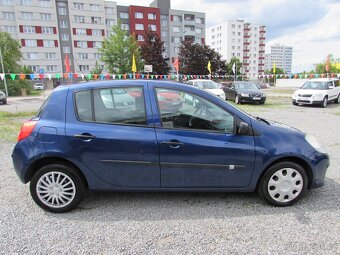 Renault Clio 1.2i 55kW, serviska, nová STK, klima - 6