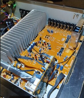 Zesilovač LUXMAN (2x 70W) rezervace - 6