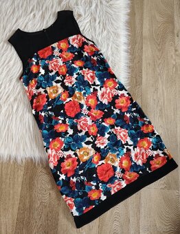 Barevné šaty - M - 6