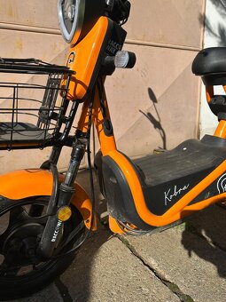 Elektroskůtr Cobra - 6