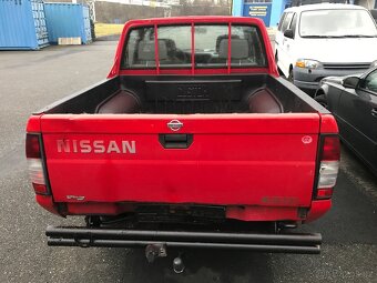 Nissan Navara Diesel Hardtop - 6