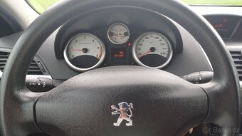 PEUGEOT 207 1.4 HDI - 6