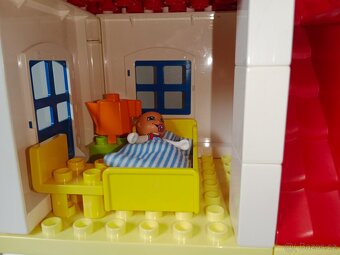 Lego duplo nemocnice - 6