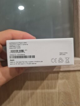 Apple AirPods 4 ANC - 6