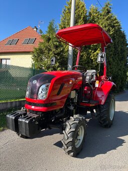 Traktor DF 304G2, 4x4 - 6