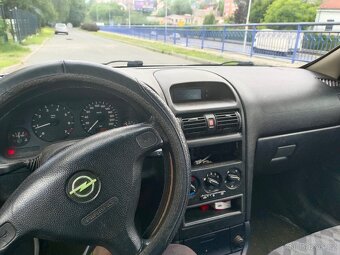 Opel Astra kombi 1.4 16V, tažné - 6