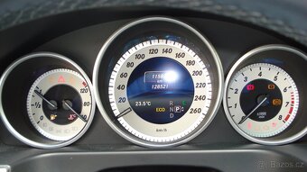 E 400 W 212 - 6