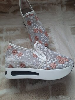 Krajkové espadrilky NOVE - 6