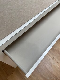 Toaletní stolek IKEA - 6