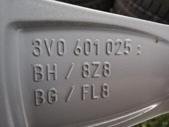 zimní sada Škoda Superb 3 Continental 215/55 R17 - 6