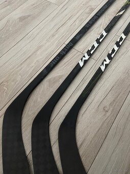 Hokejka CCM Ribcor PRO3, 49K a SBK Dark One 95flex levá - 6