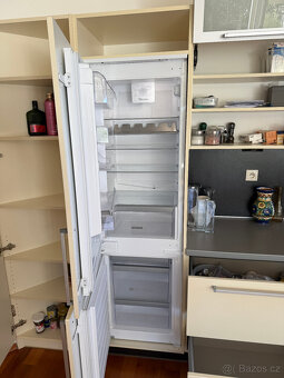 Kuchyňská linka na míru,kvalitní + vestavné spotřebiče - 6