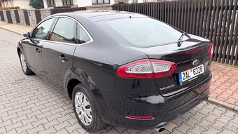 Ford Mondeo 2012 - 6