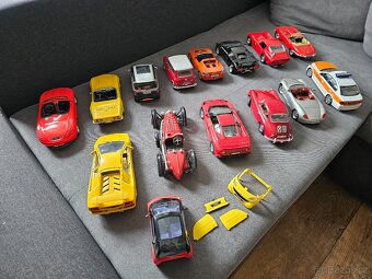 Modely 1:18 - 6