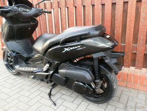 Yamaha X-Max 250 - 6