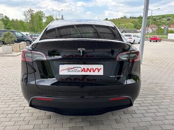Tesla Model Y - 6