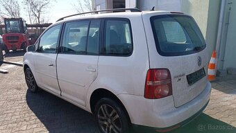 VW Touran 1.9TDI 77kW BLS převodovka DSG LKF barva LB9A - 6