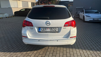 Opel Astra Tourer 1,6 CDTi 81kW - 6