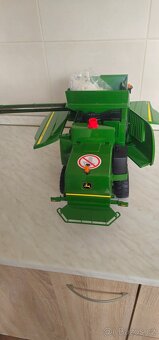 Bruder kombajn john deere - 6