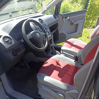 Volkswagen Caddy Life 1.6 benzín,STK 04/2027 - 6