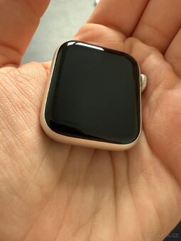 Chytré hodinky Apple Watch SE 2022 GPS 40mm - 6
