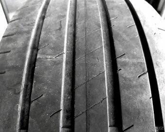 Sady nebo 2ks letních pneu 225/45 R17: - 6