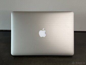 MacBook Air 13'' 2017 / i5 / 8GB / 128GB SSD - 6